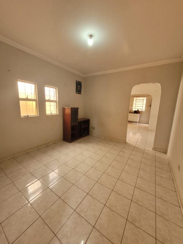 Casa à venda com 2 quartos, 124m² - Foto 6