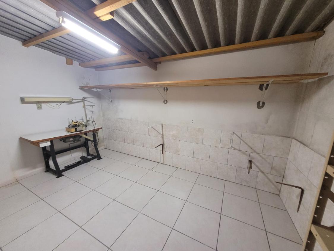 Casa à venda com 2 quartos, 124m² - Foto 18