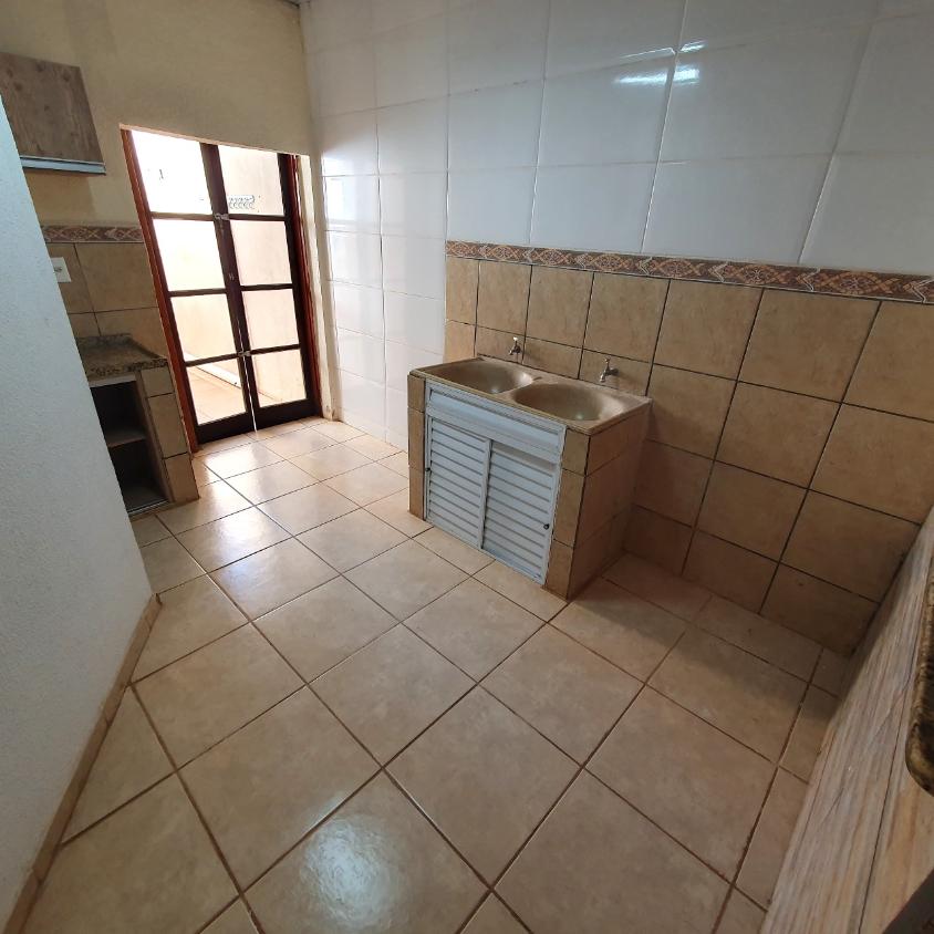 Casa à venda com 3 quartos, 172m² - Foto 18