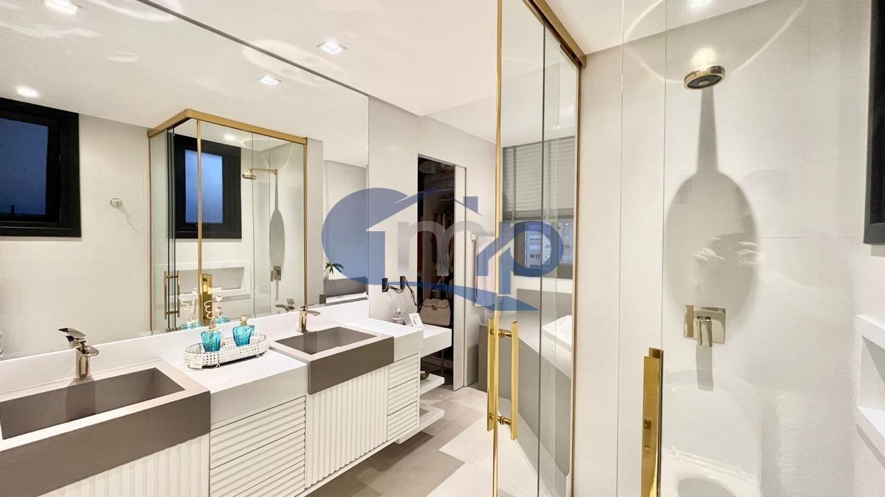 Apartamento, 4 quartos, 215 m² - Foto 22