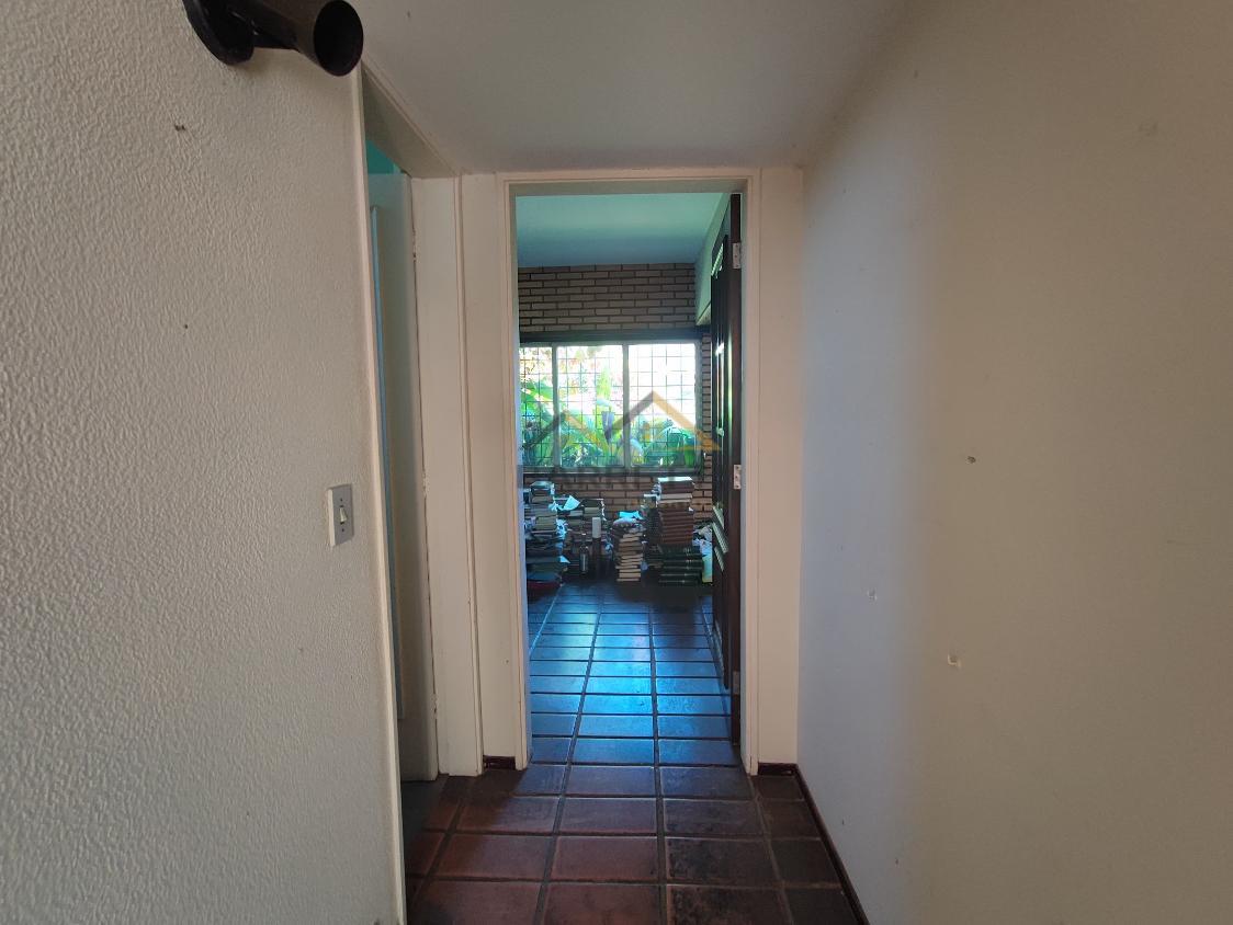 Casa à venda com 4 quartos, 400m² - Foto 8