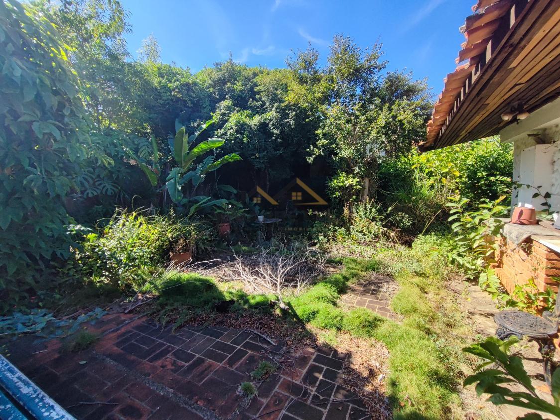 Casa à venda com 4 quartos, 400m² - Foto 35
