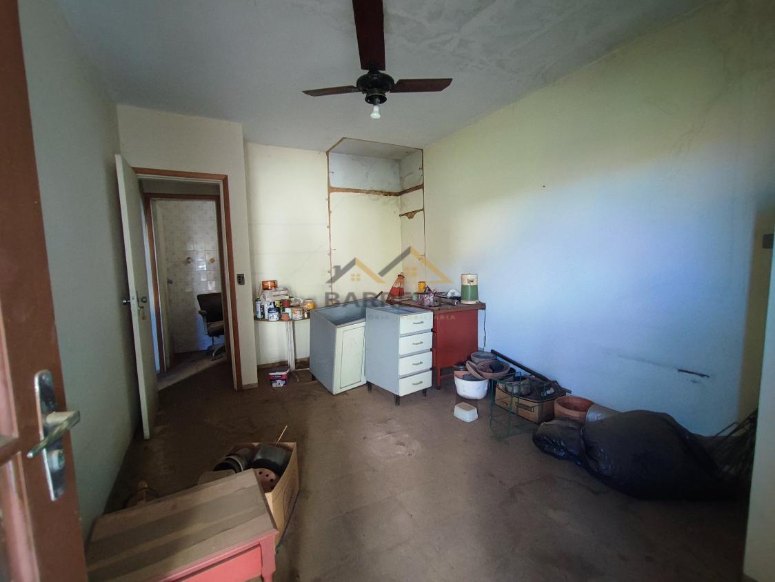 Casa à venda com 4 quartos, 400m² - Foto 44
