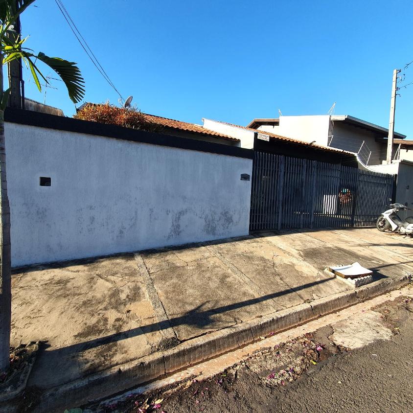 Casa à venda com 3 quartos - Foto 2