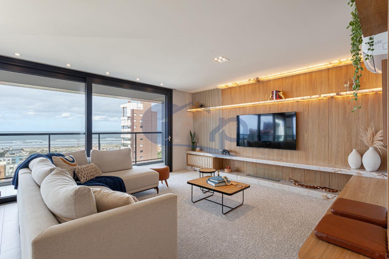 Apartamento à venda com 4 quartos, 220m² - Foto 7