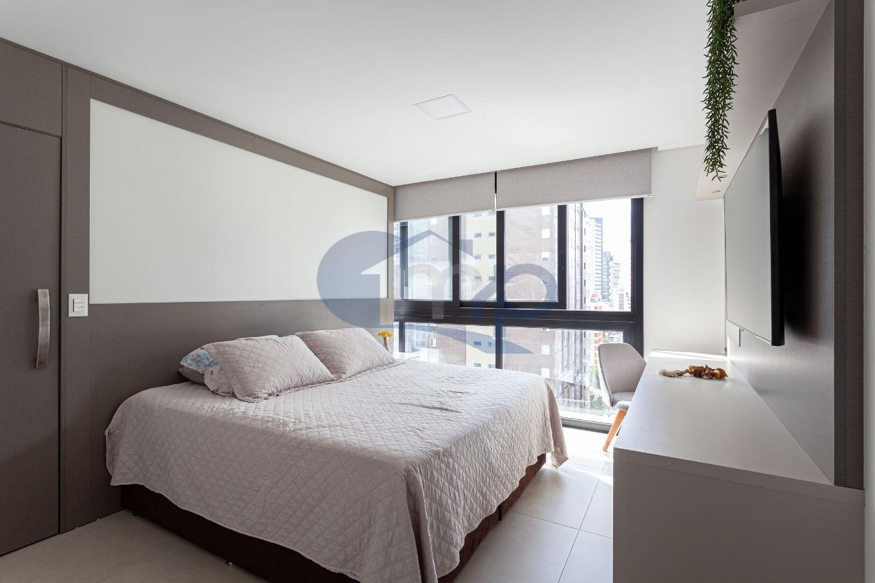 Apartamento à venda com 4 quartos, 220m² - Foto 19
