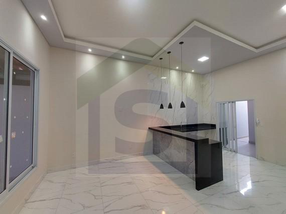 Casa à venda com 3 quartos, 125m² - Foto 1