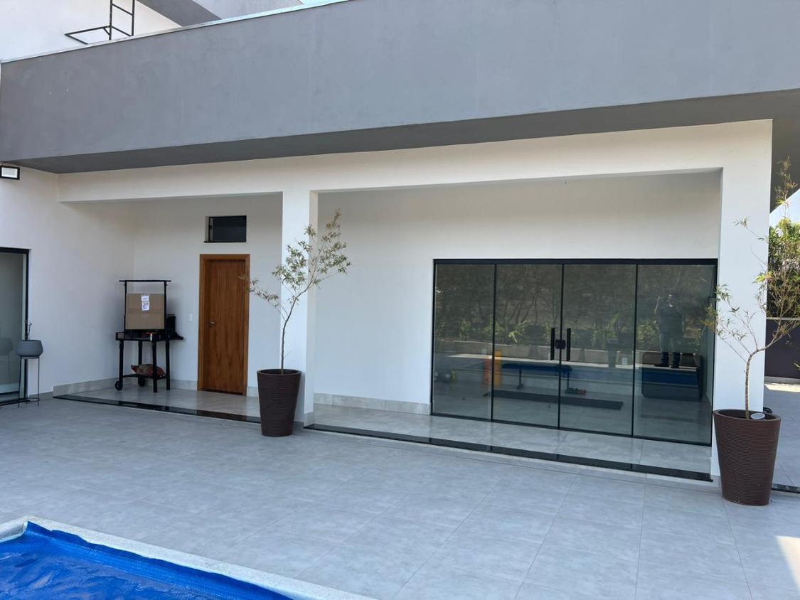 Casa à venda com 3 quartos, 376m² - Foto 12