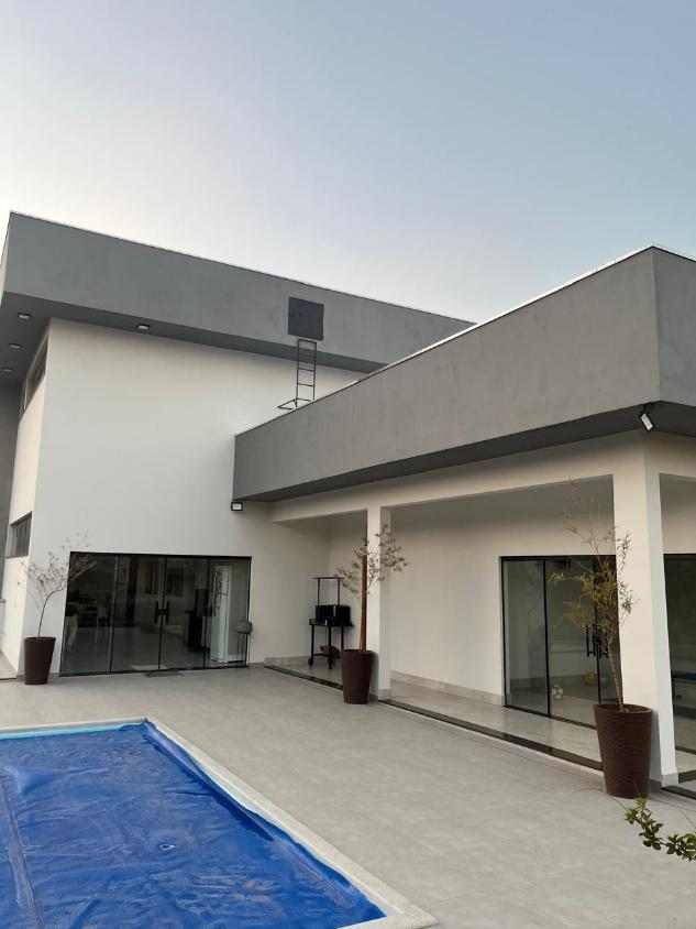 Casa à venda com 3 quartos, 376m² - Foto 15