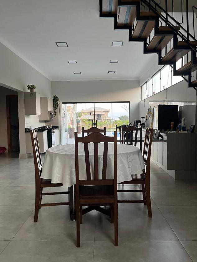 Casa à venda com 3 quartos, 376m² - Foto 19