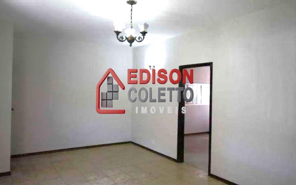 Casa, 3 quartos, 242 m² - Foto 8