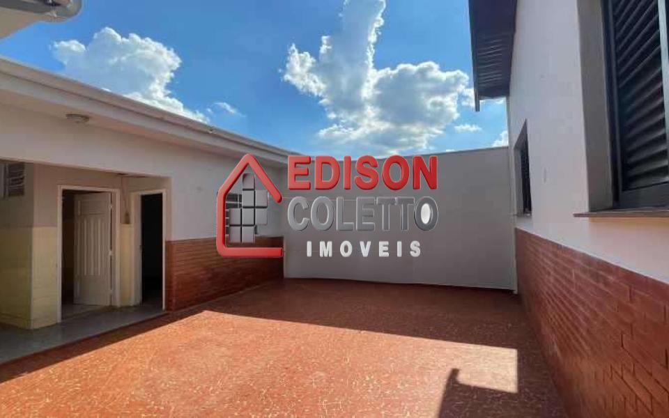 Casa, 3 quartos, 242 m² - Foto 31