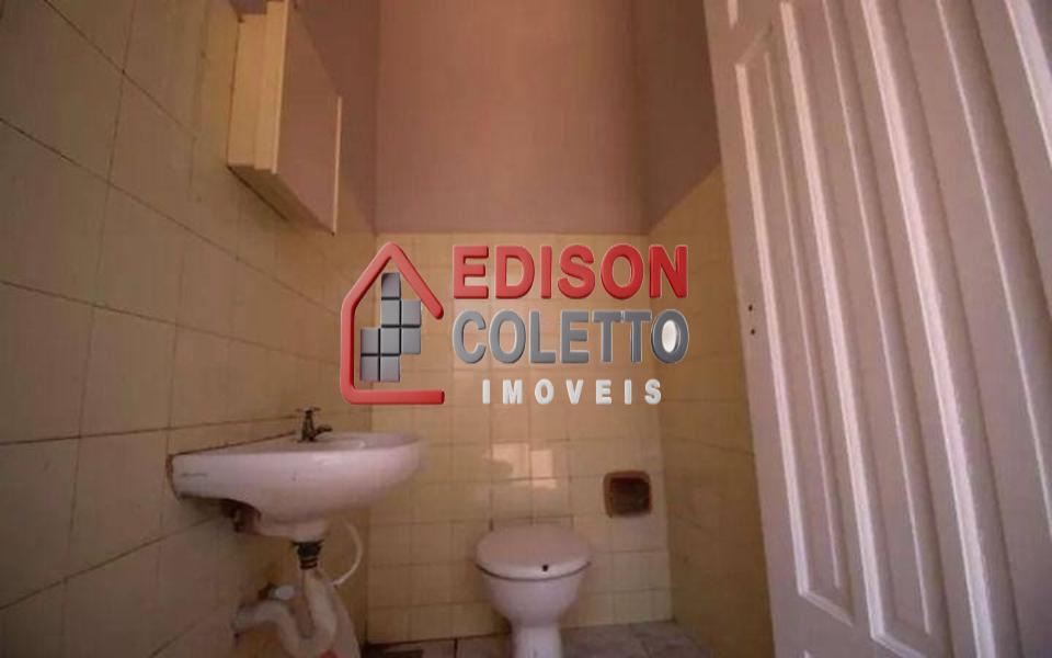 Casa, 3 quartos, 242 m² - Foto 35