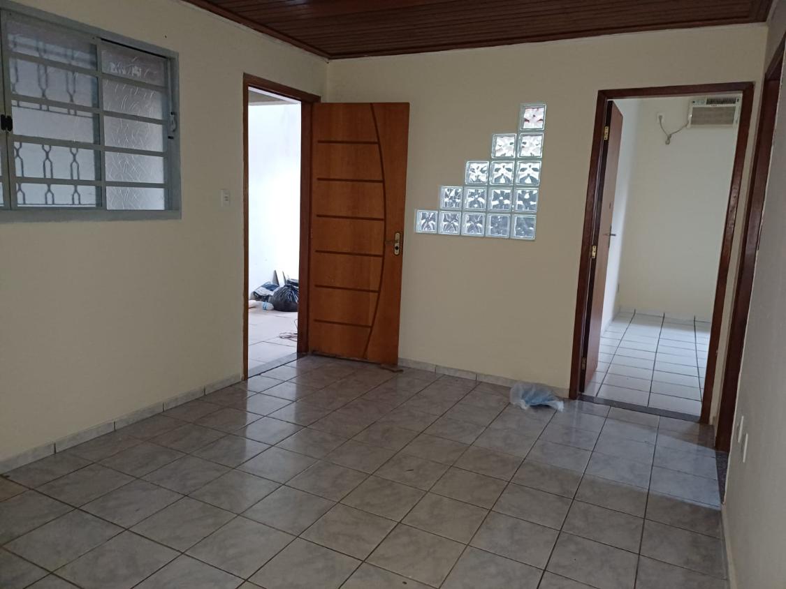 Casa à venda com 3 quartos, 170m² - Foto 3