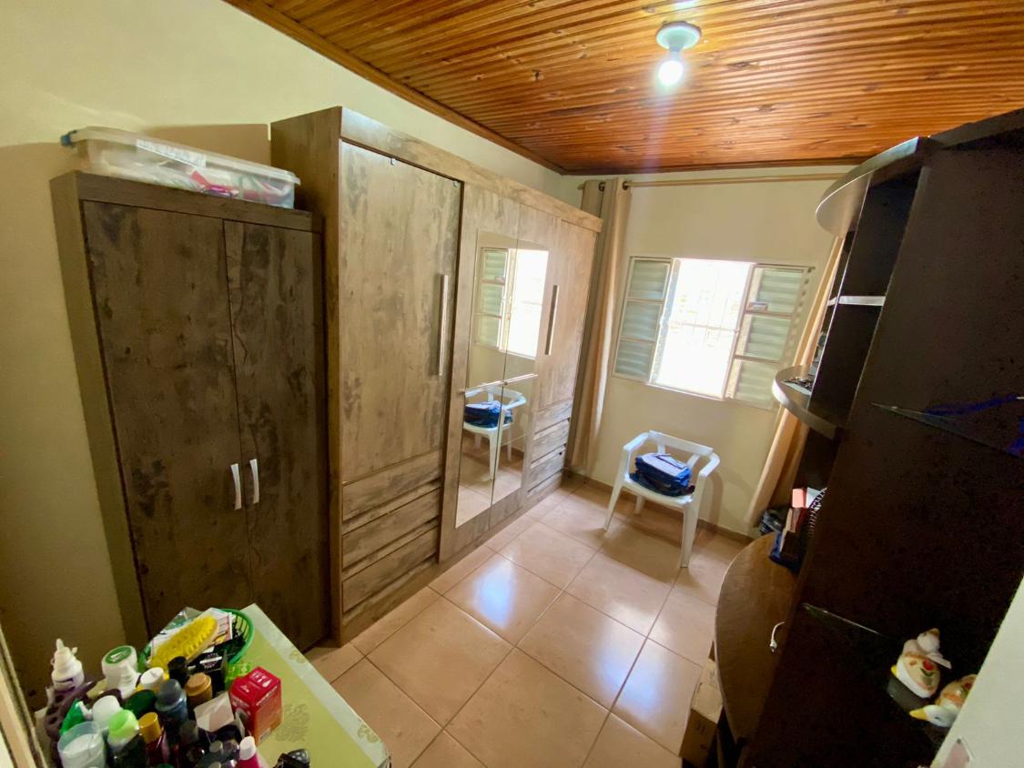 Casa à venda com 3 quartos, 176m² - Foto 5