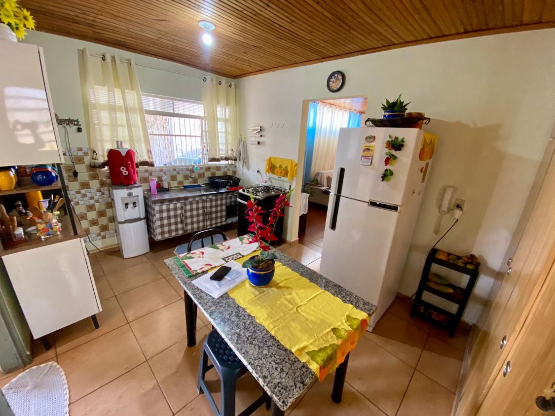 Casa à venda com 3 quartos, 176m² - Foto 10