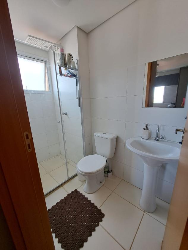 Apartamento à venda com 2 quartos, 57m² - Foto 2