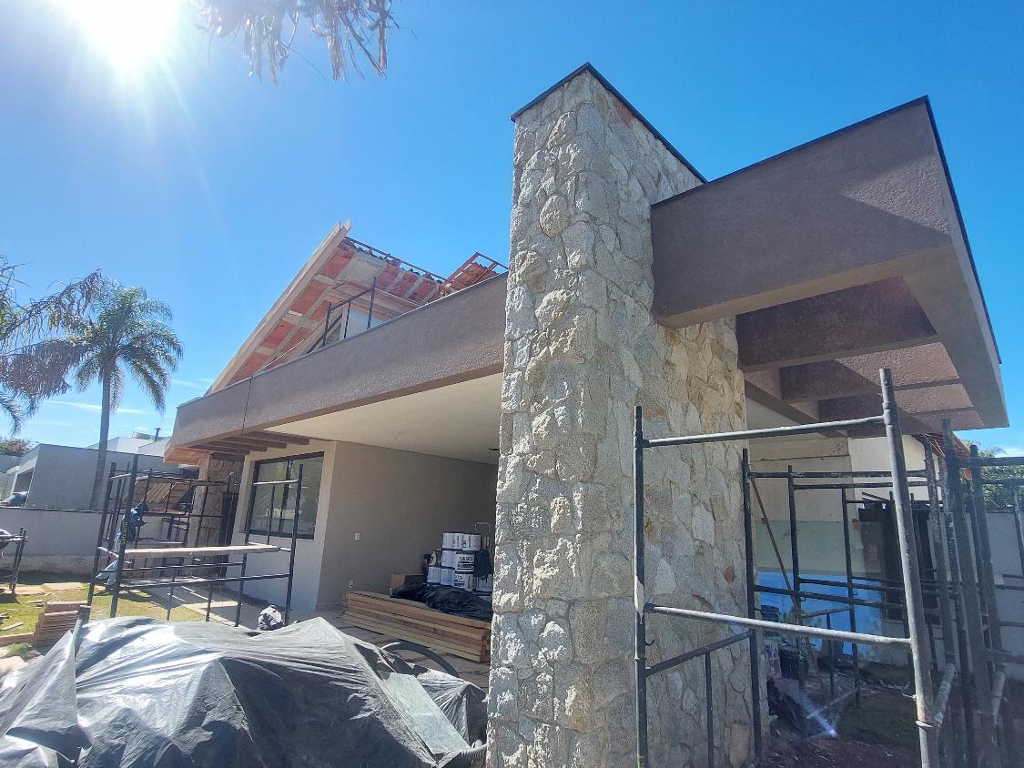 Casa de Condomínio à venda com 5 quartos, 402m² - Foto 31