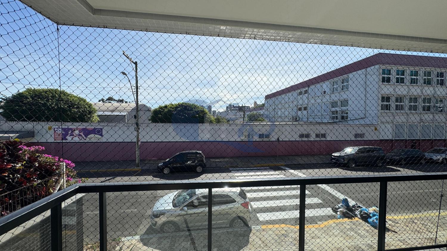 Apartamento à venda com 3 quartos, 106m² - Foto 4