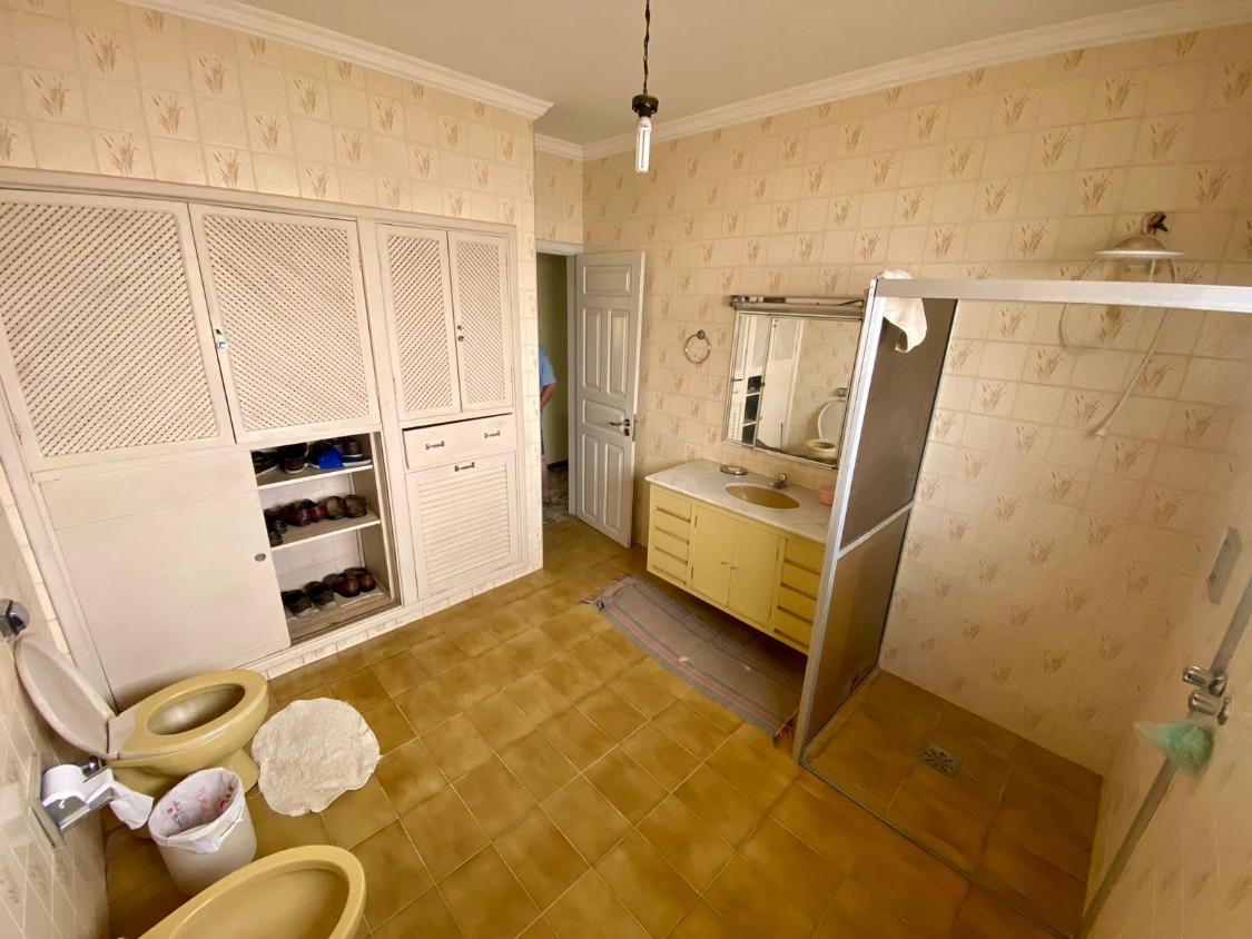 Casa à venda com 3 quartos, 244m² - Foto 13