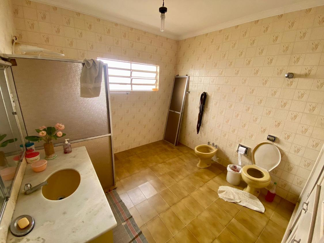 Casa à venda com 3 quartos, 244m² - Foto 16