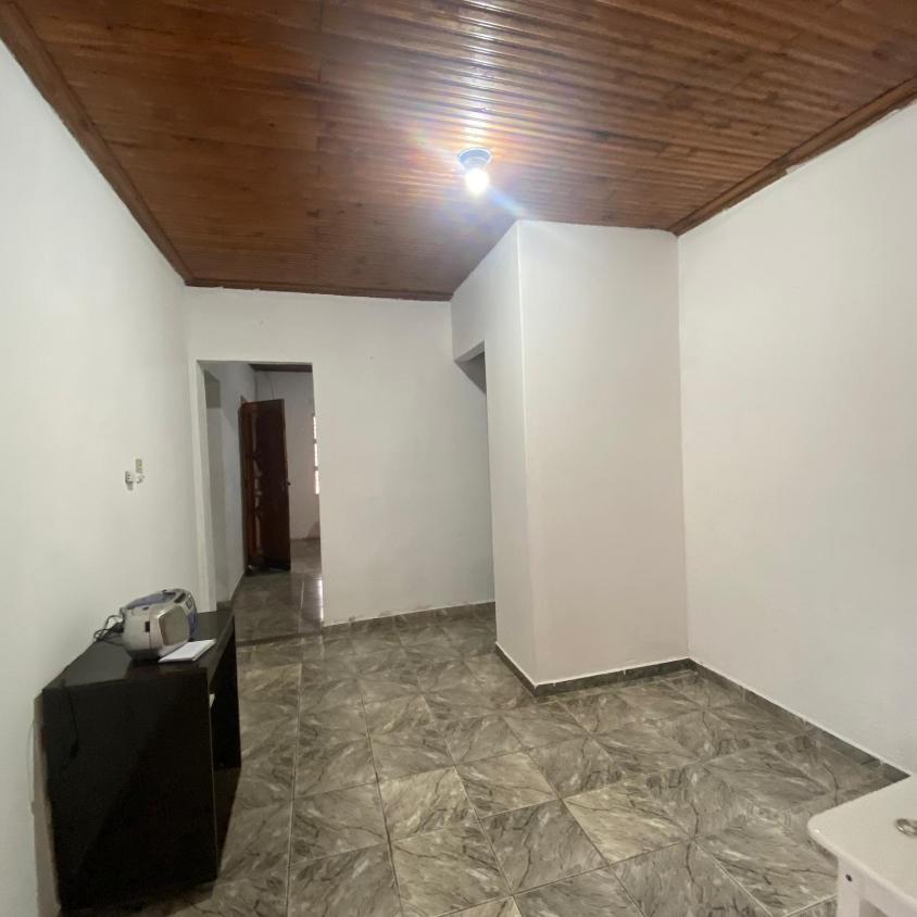Casa à venda com 2 quartos, 112m² - Foto 9