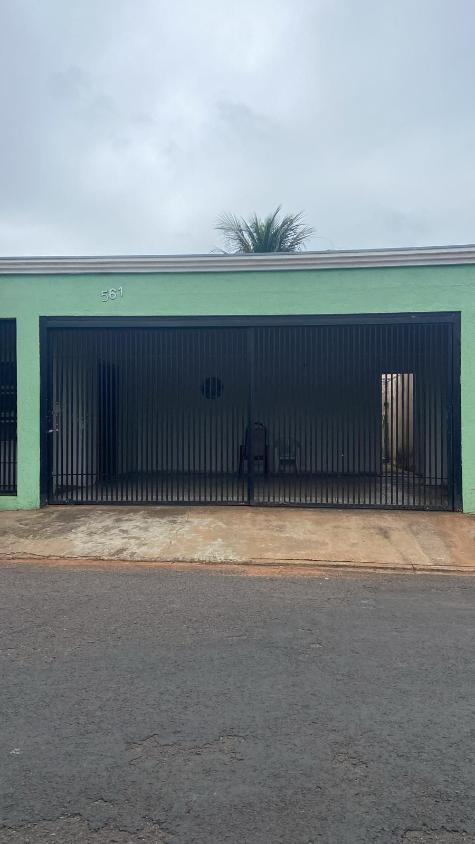 Casa à venda com 2 quartos, 112m² - Foto 1