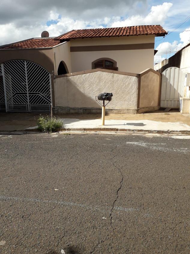 Casa, 2 quartos, 106 m² - Foto 1