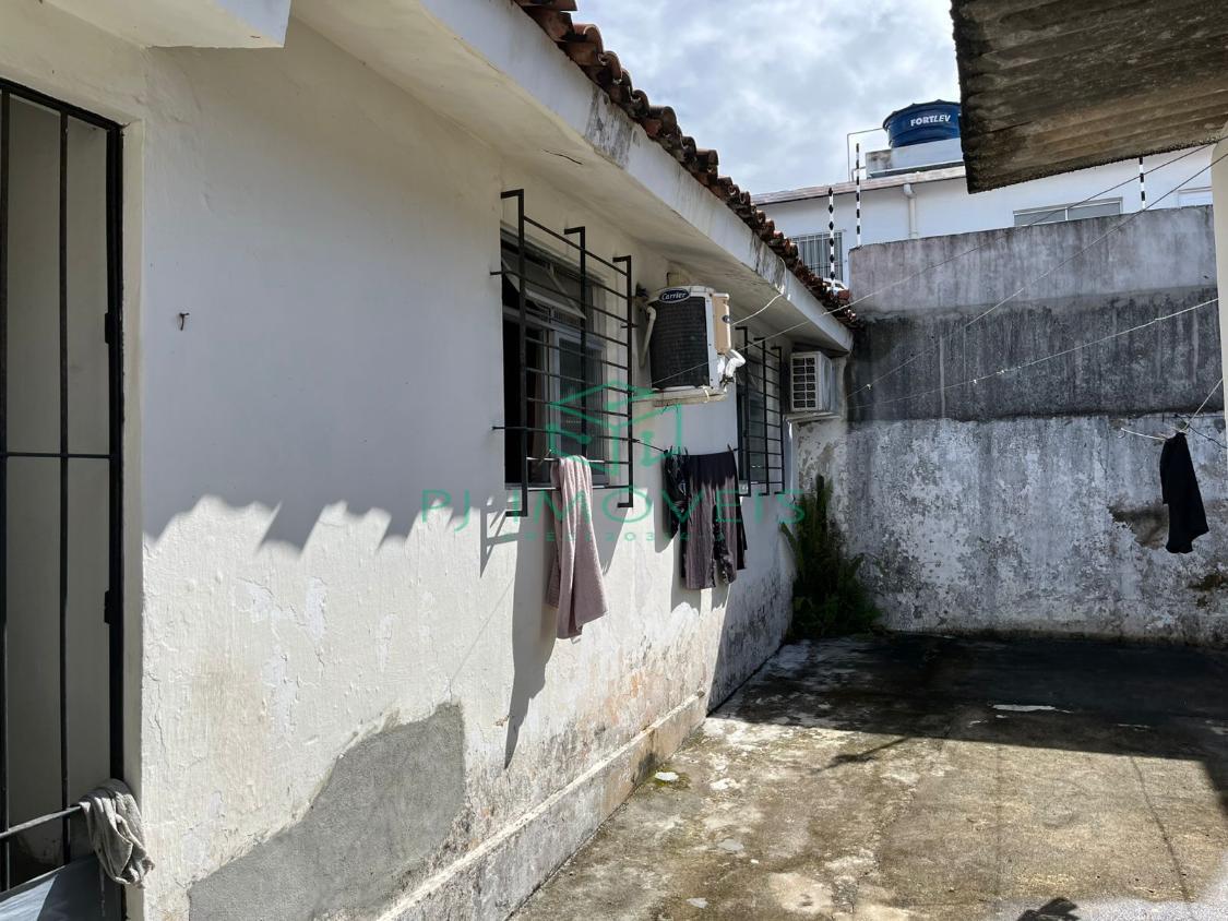 Casa à venda com 3 quartos, 90m² - Foto 17
