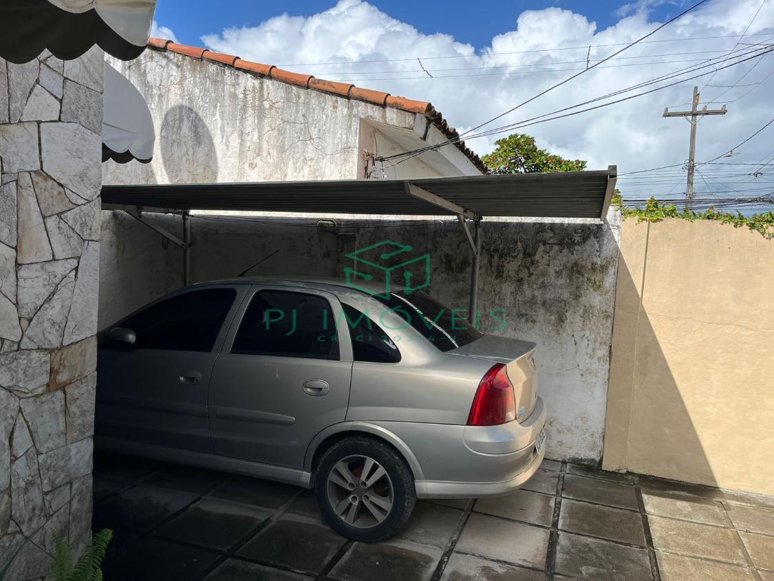 Casa à venda com 3 quartos, 90m² - Foto 18