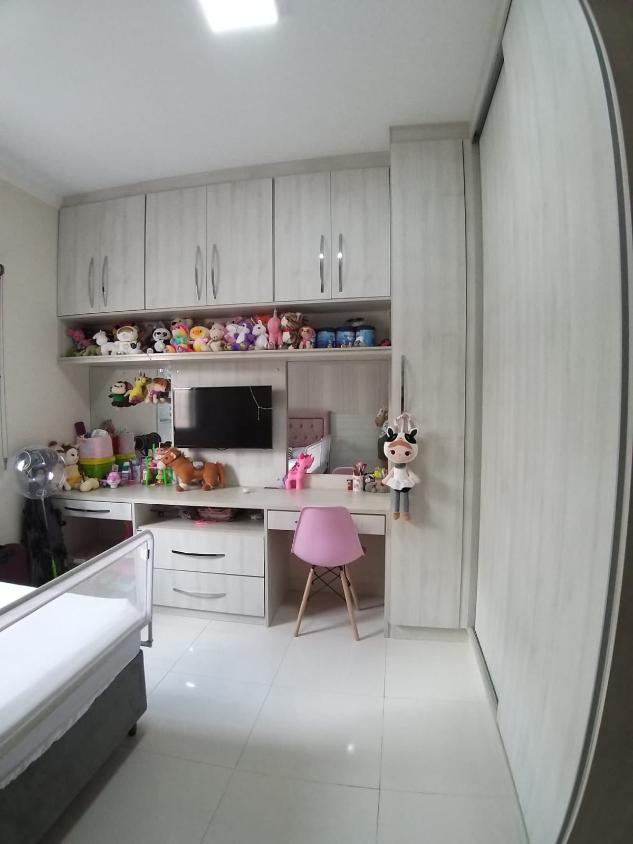 Casa à venda com 3 quartos, 167m² - Foto 8