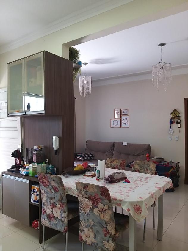 Casa à venda com 3 quartos, 167m² - Foto 7