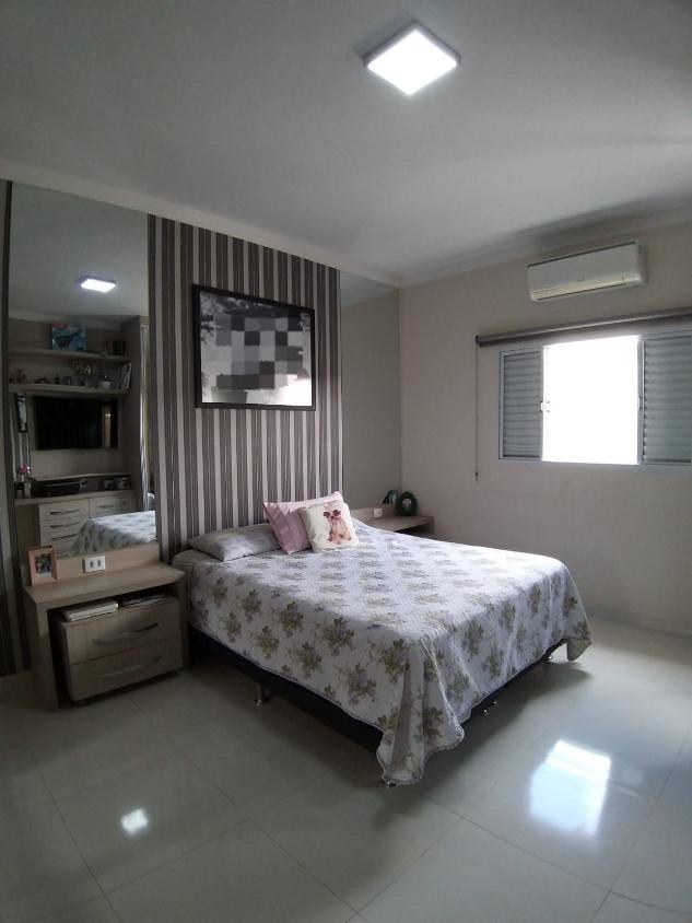 Casa à venda com 3 quartos, 167m² - Foto 11