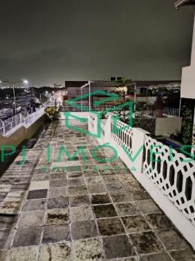 Casa à venda com 3 quartos, 90m² - Foto 12