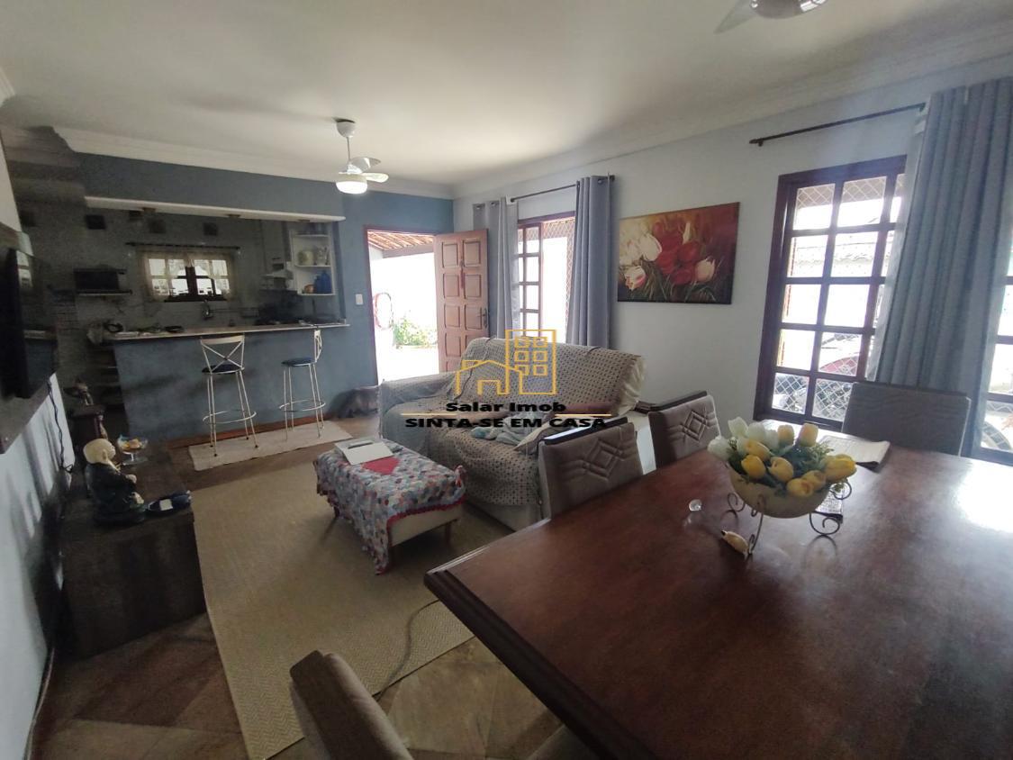 Casa à venda com 4 quartos, 341m² - Foto 5