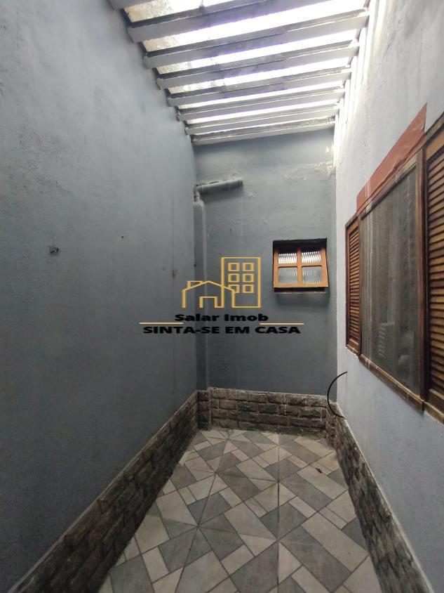 Casa à venda com 4 quartos, 341m² - Foto 7