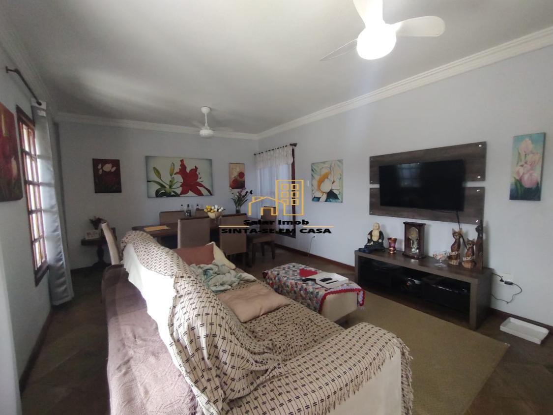 Casa à venda com 4 quartos, 341m² - Foto 4