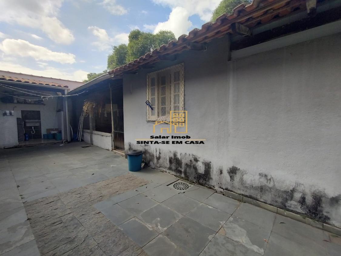 Casa à venda com 4 quartos, 341m² - Foto 19