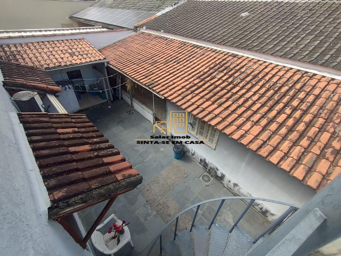 Casa à venda com 4 quartos, 341m² - Foto 21