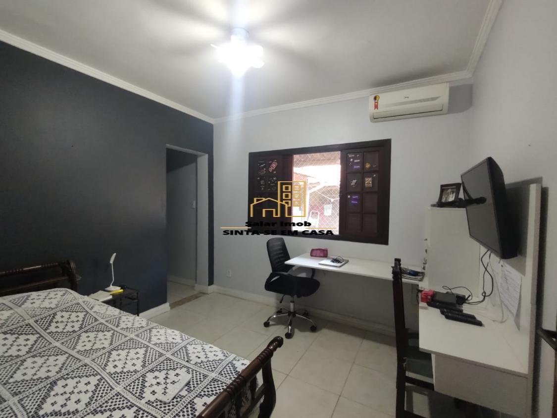 Casa à venda com 4 quartos, 341m² - Foto 14
