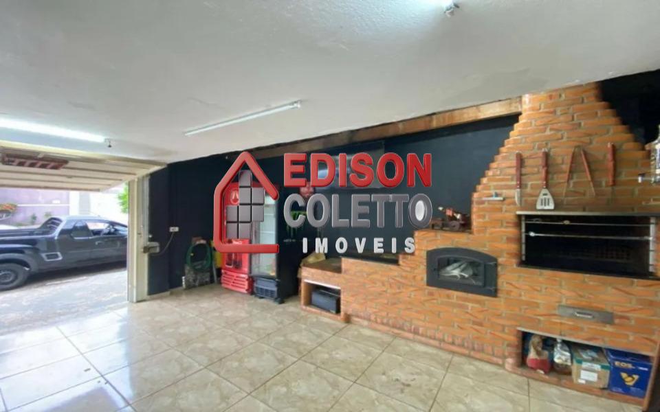 Casa à venda com 2 quartos, 103m² - Foto 1