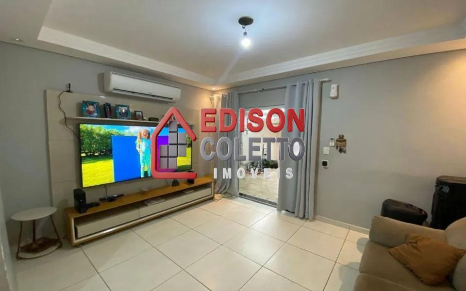 Casa à venda com 2 quartos, 103m² - Foto 4