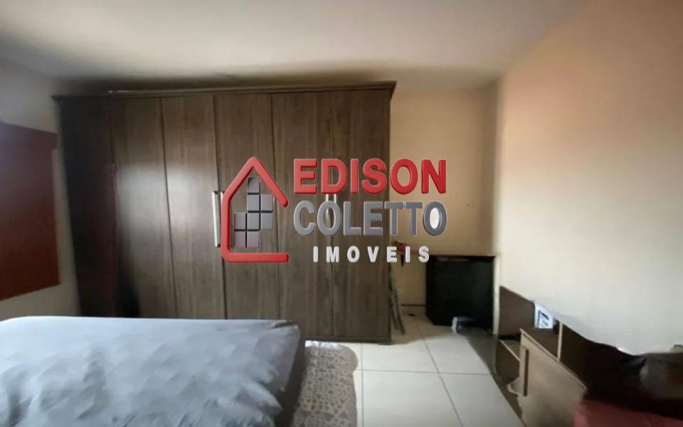 Casa à venda com 2 quartos, 103m² - Foto 9