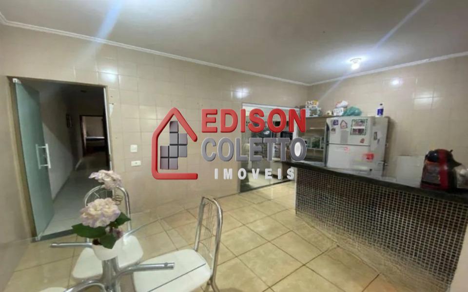 Casa à venda com 2 quartos, 103m² - Foto 12
