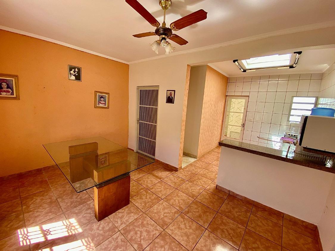 Casa, 4 quartos, 257 m² - Foto 6