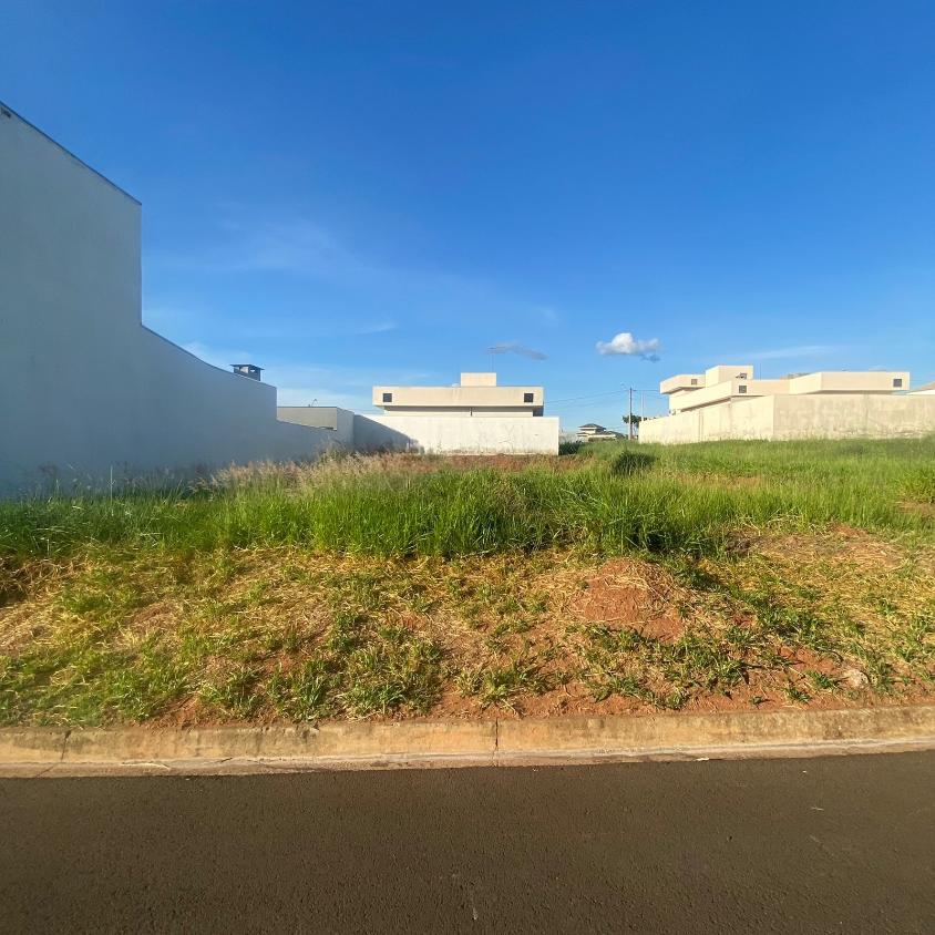 Terreno, 351 m² - Foto 1