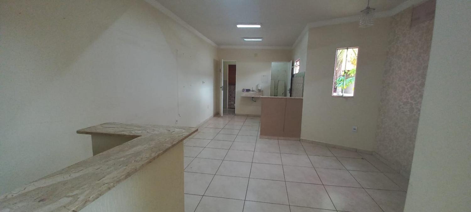 Casa à venda com 2 quartos, 163m² - Foto 3