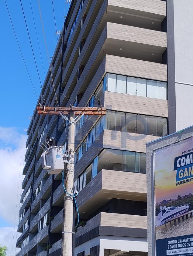 Apartamento à venda com 2 quartos, 65m² - Foto 2