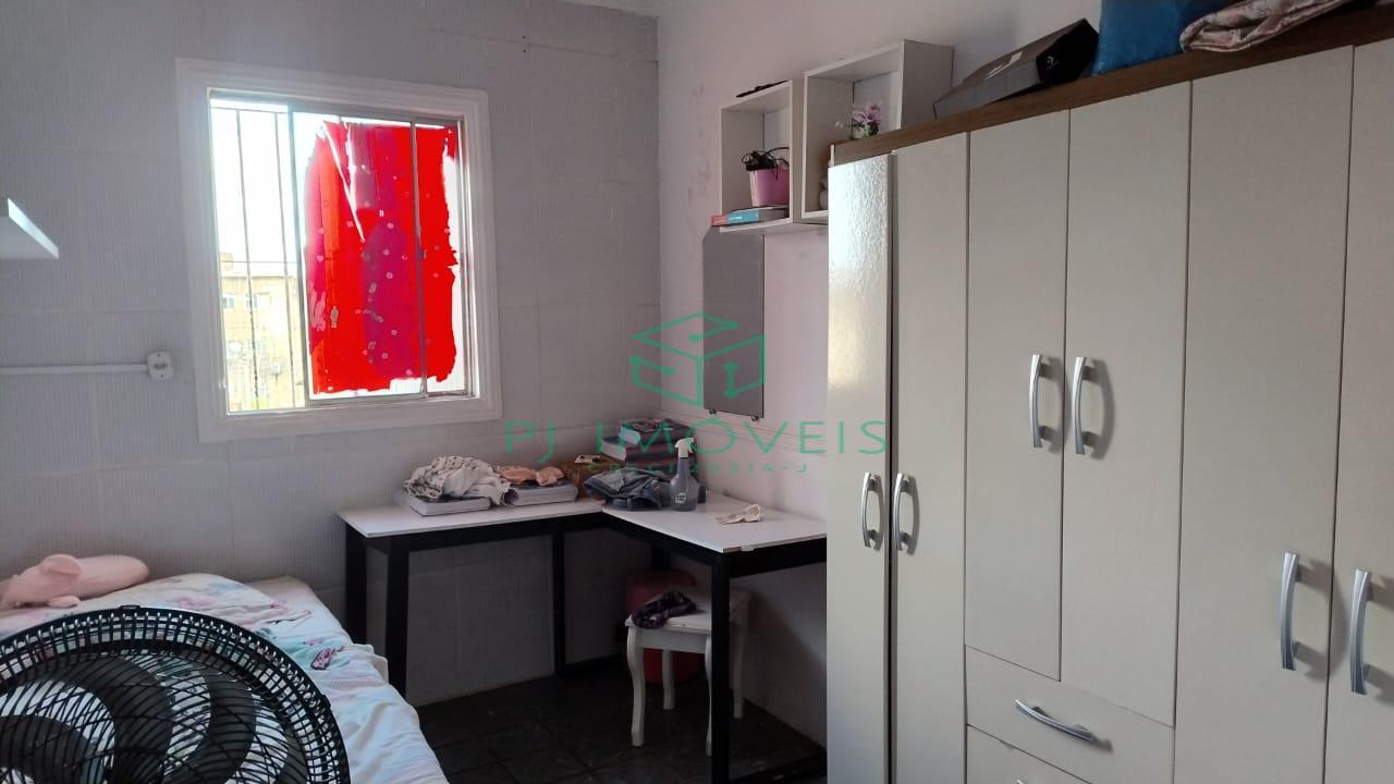 Casa à venda com 5 quartos, 200m² - Foto 16