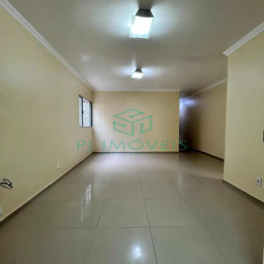 Casa à venda com 3 quartos, 90m² - Foto 7